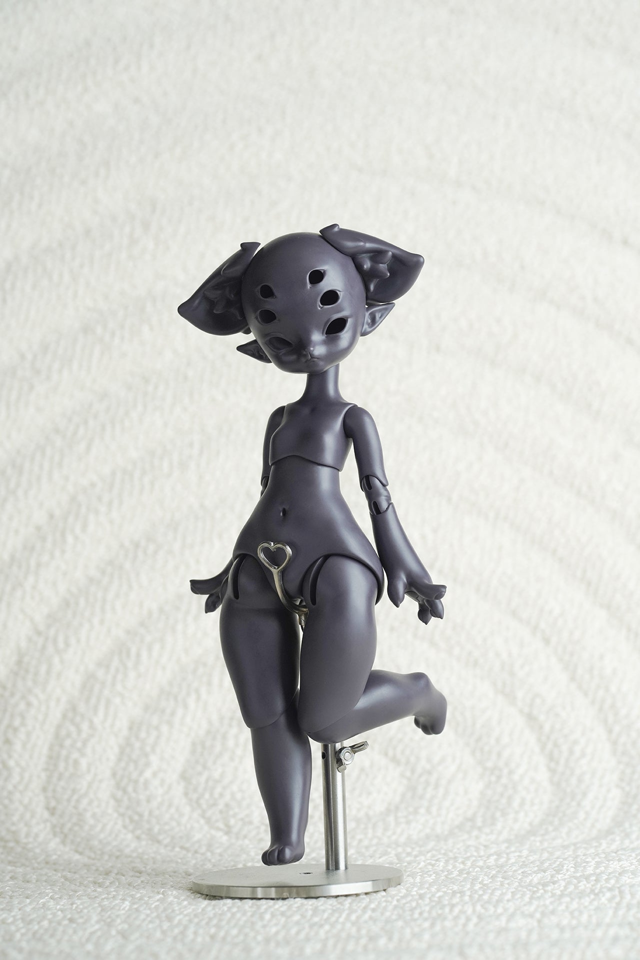 Spider-Cat’s head with rabbit body