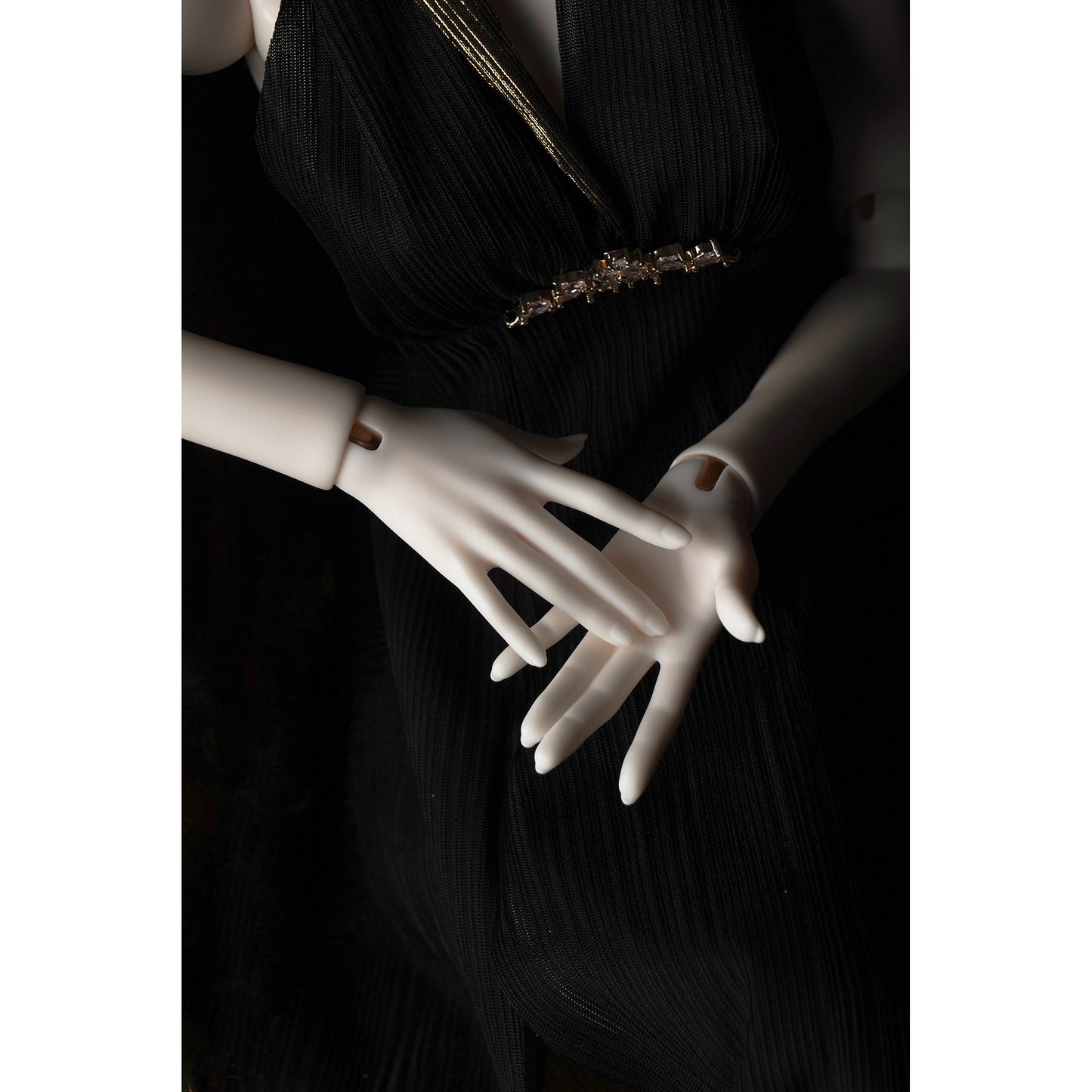 1/3 (62cm) girl body hand shape and foot type
