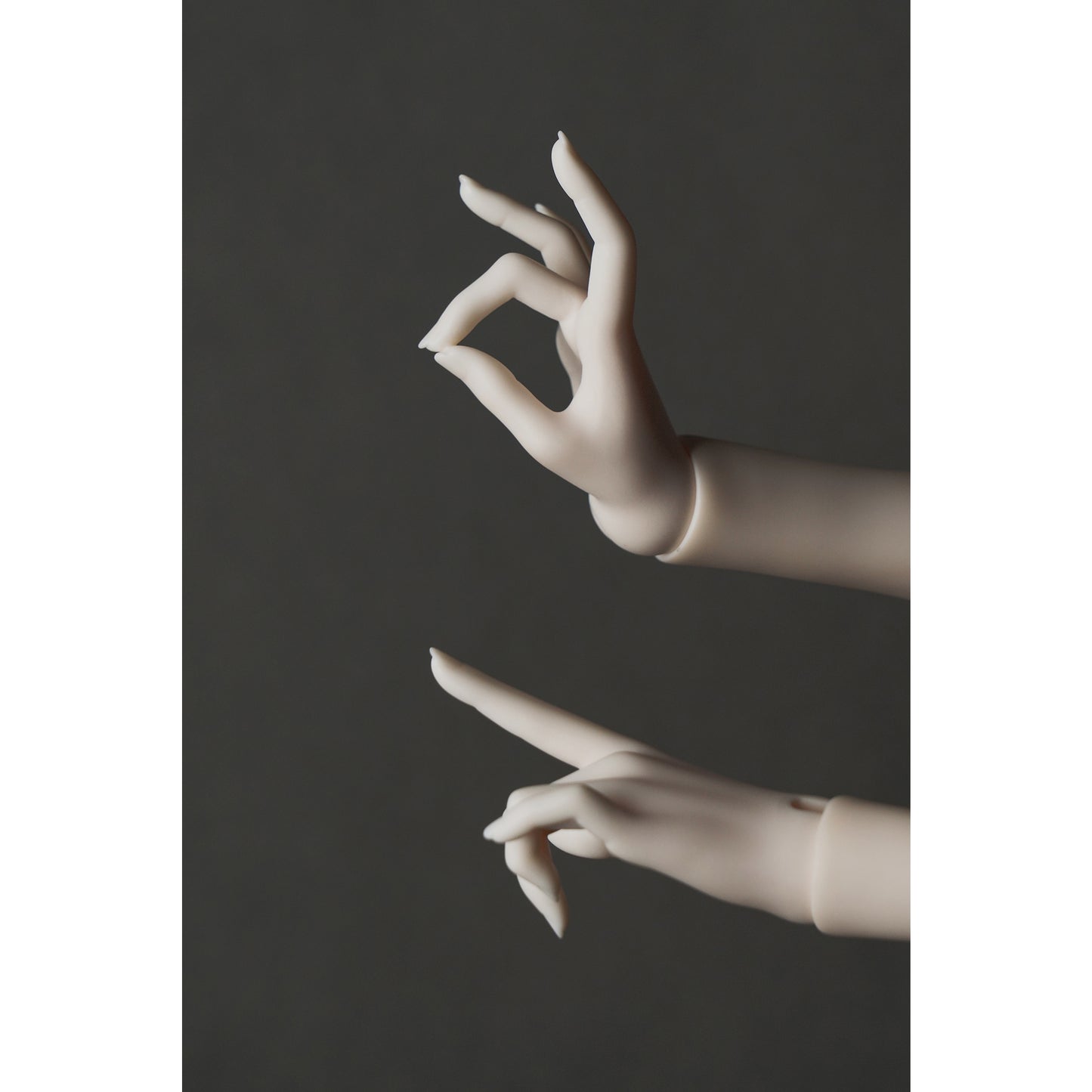 1/3 (62cm) girl body hand shape and foot type